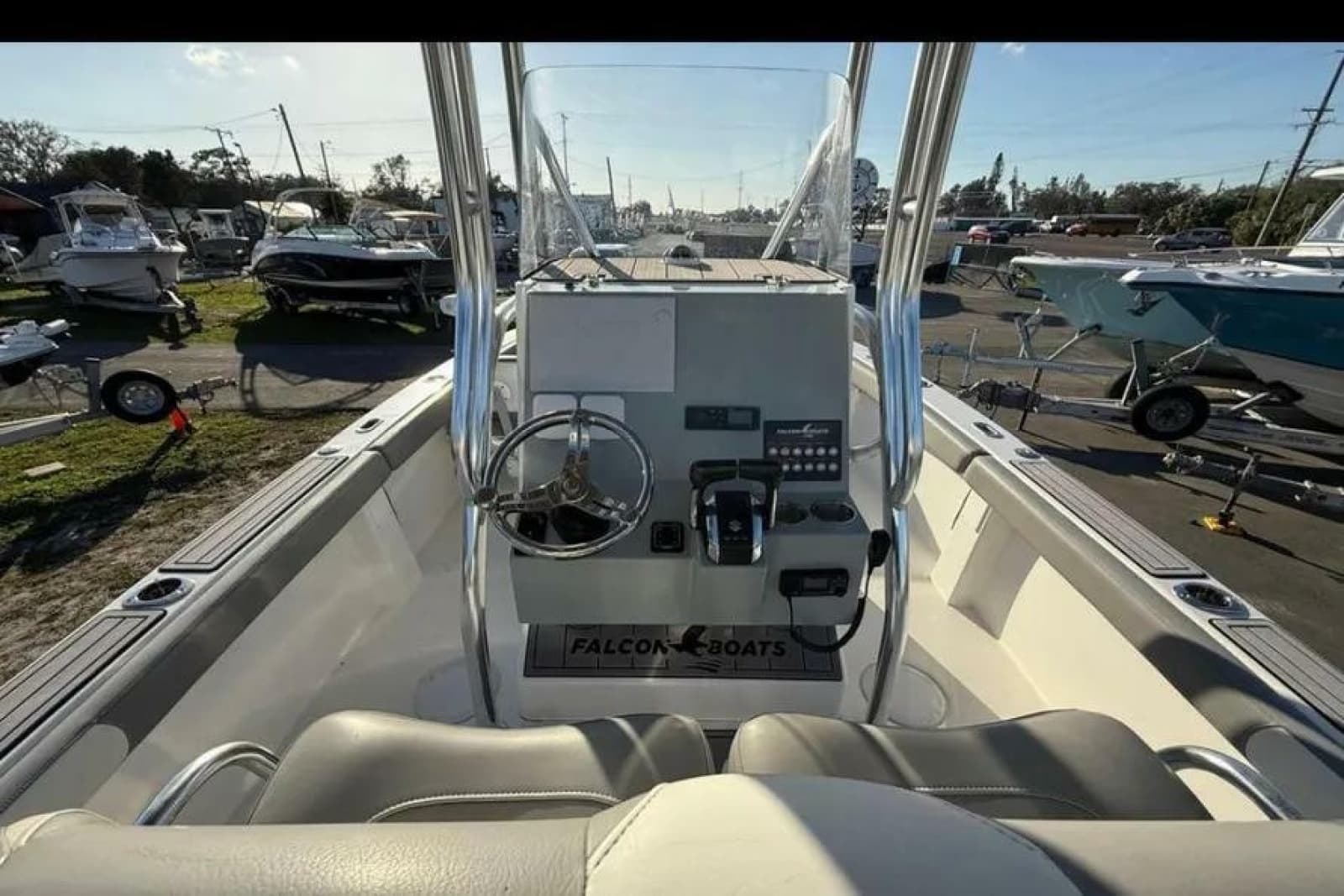 2023 Falcon Boats F22 - Photo 29