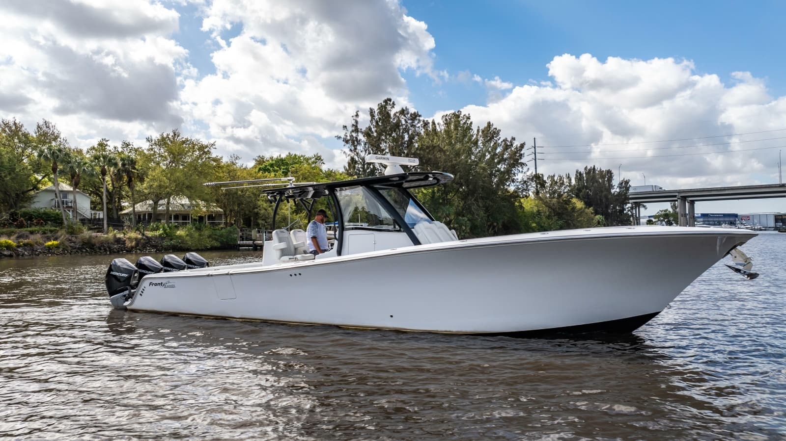 2023 Front Runner 39 Center Console - Photo 23