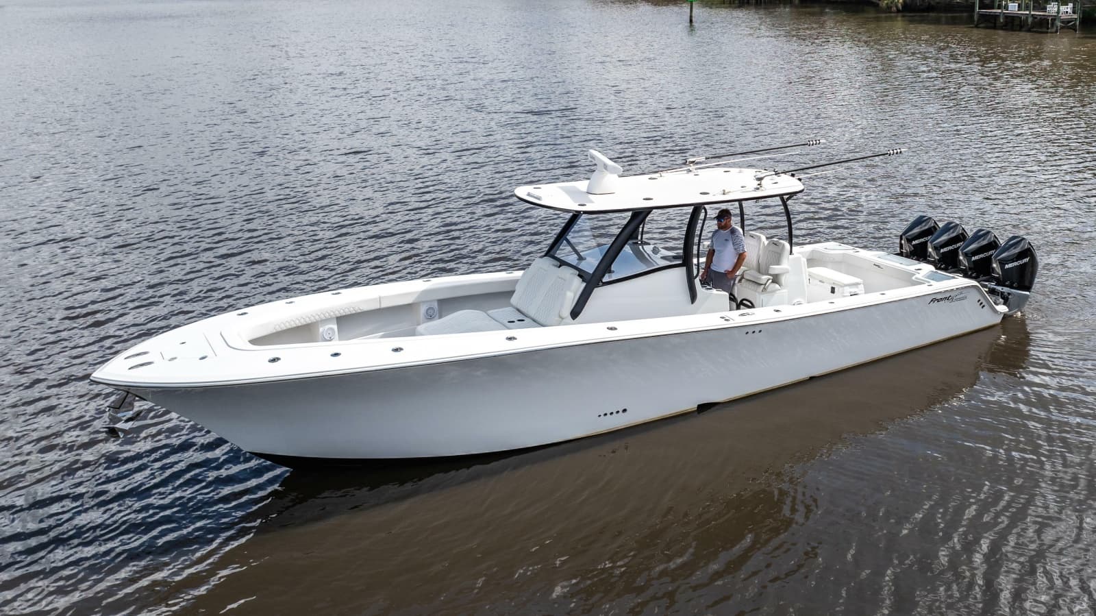2023 Front Runner 39 Center Console - Photo 14