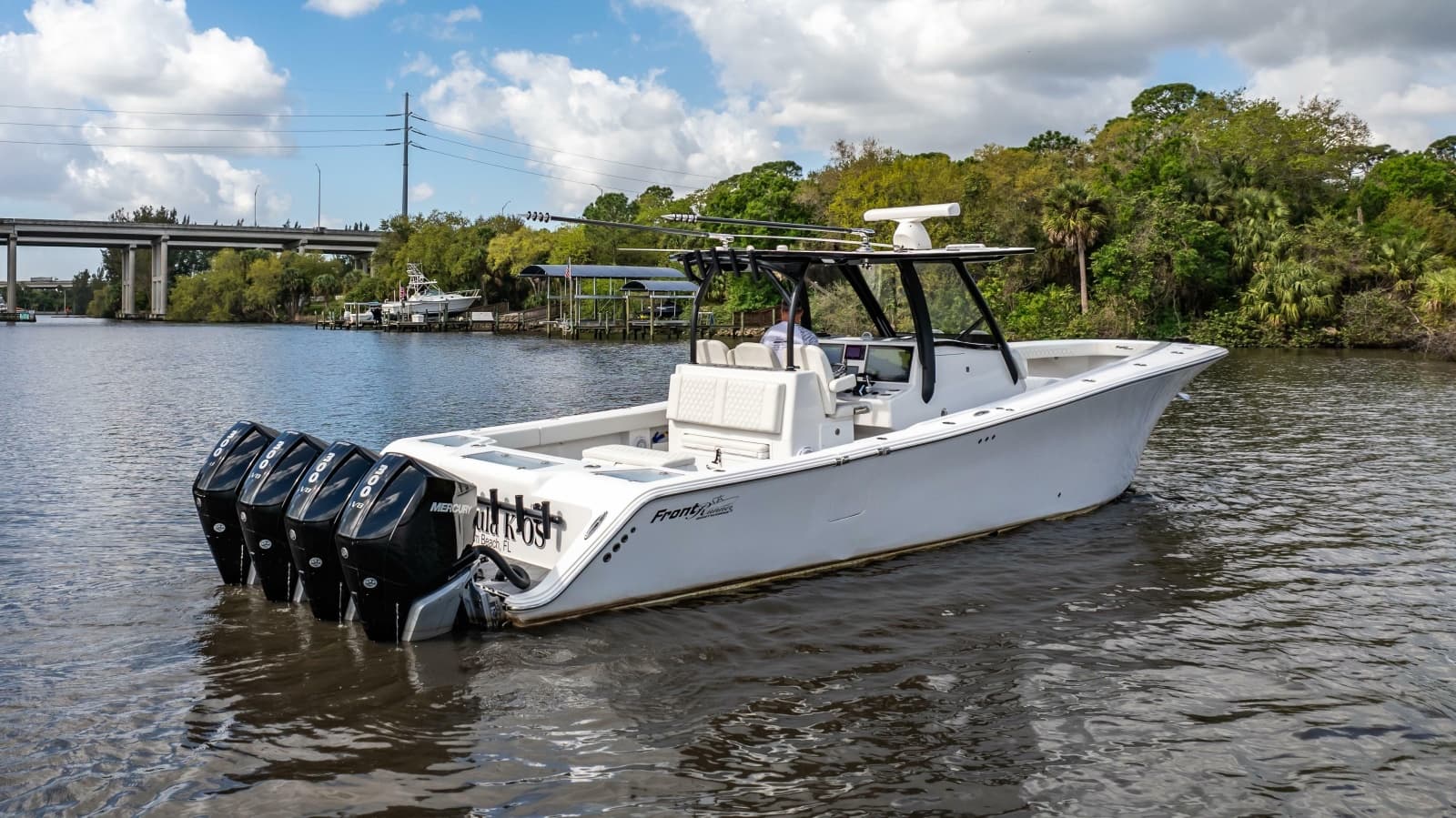 2023 Front Runner 39 Center Console - Photo 21