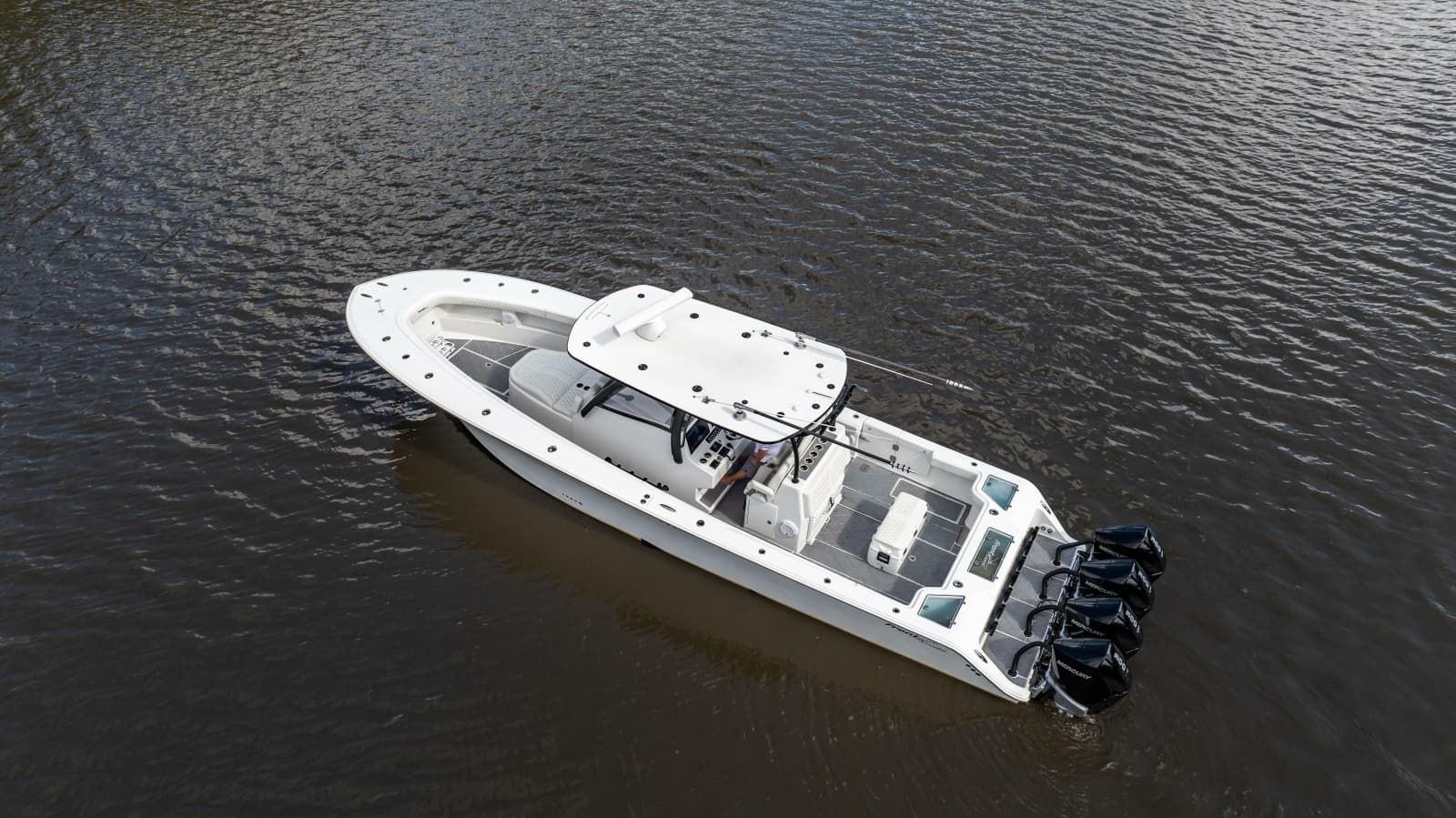 2023 Front Runner 39 Center Console - Photo 11