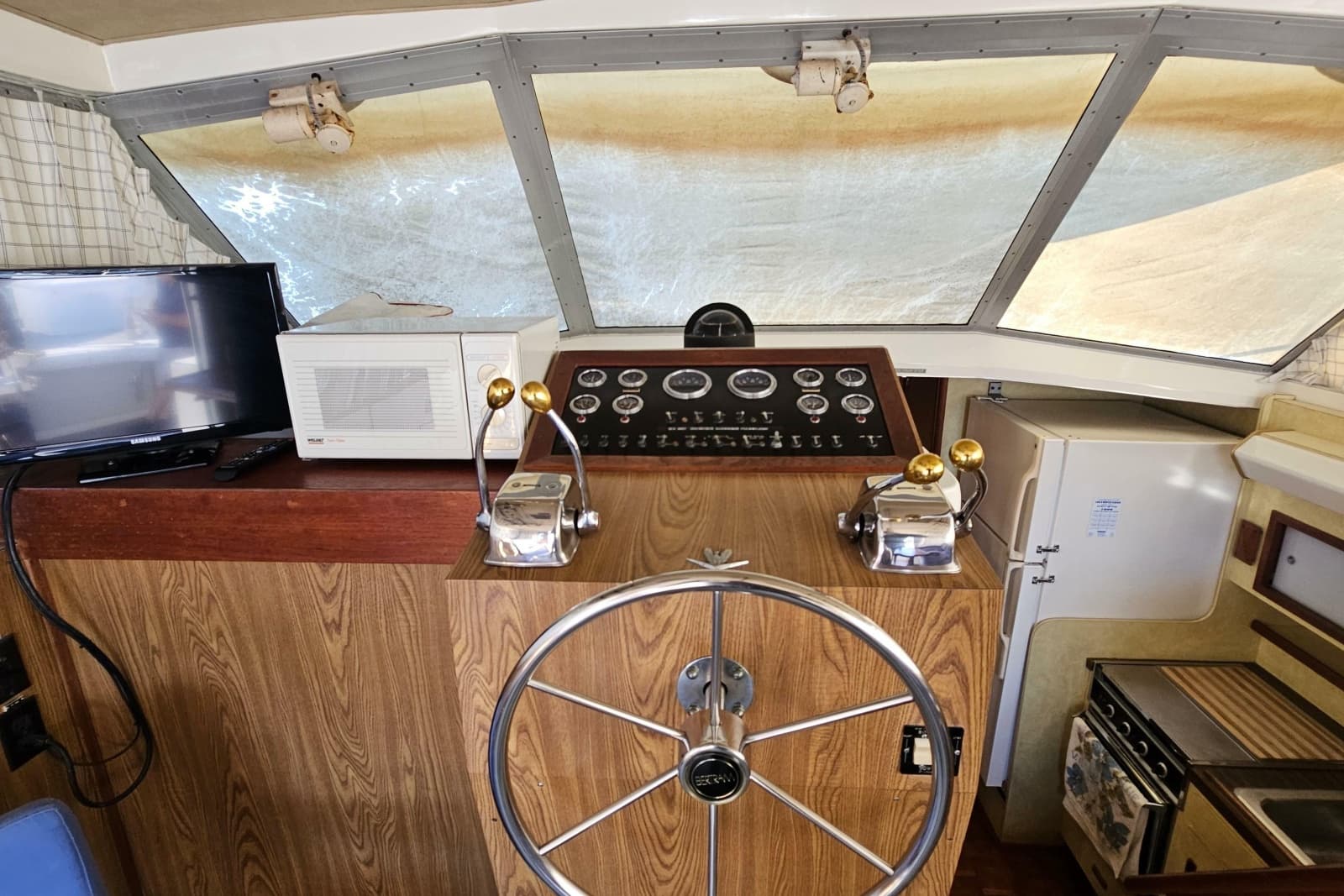 1980 Bertram 42 Convertible - Photo 23