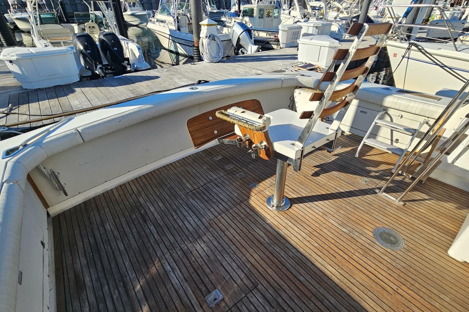 1980 Bertram 42 Convertible - Photo 18