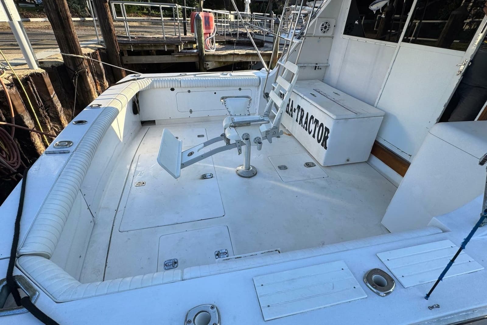 1979 Bertram 38 Convertible - Photo 7