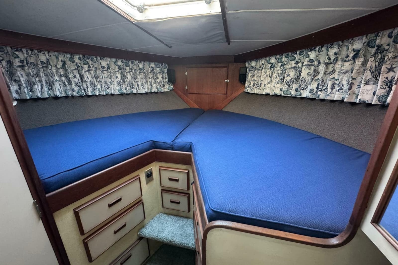 1979 Bertram 38 Convertible - Photo 23
