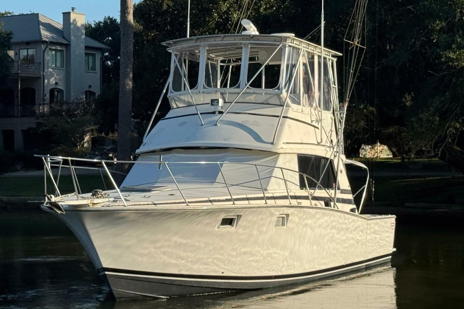 1979 Bertram 38 Convertible - Photo 2