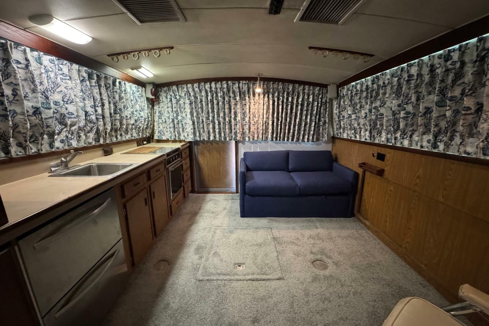 1979 Bertram 38 Convertible - Photo 15