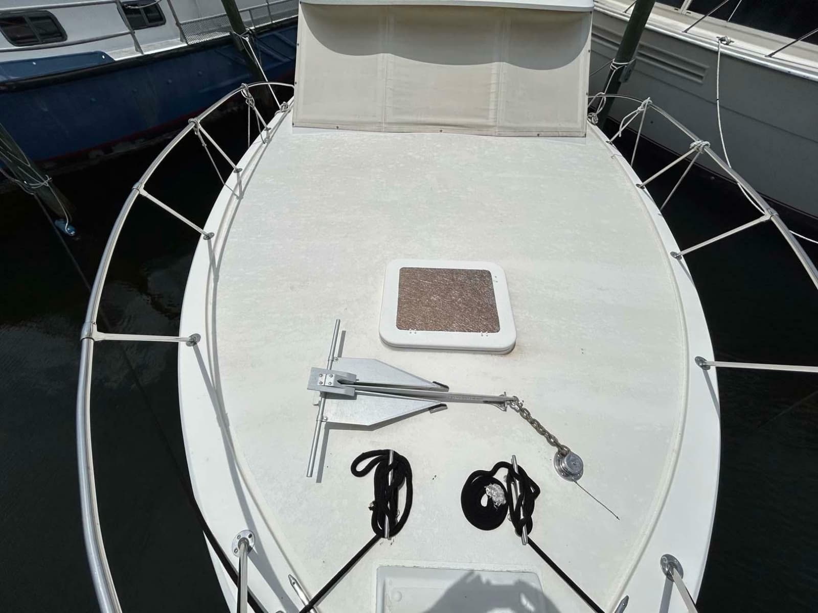 1975 Hatteras 36 Convertible - Photo 50