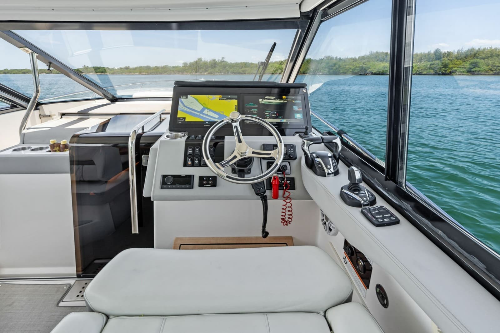 2022 Regal 36 XO - Photo 21