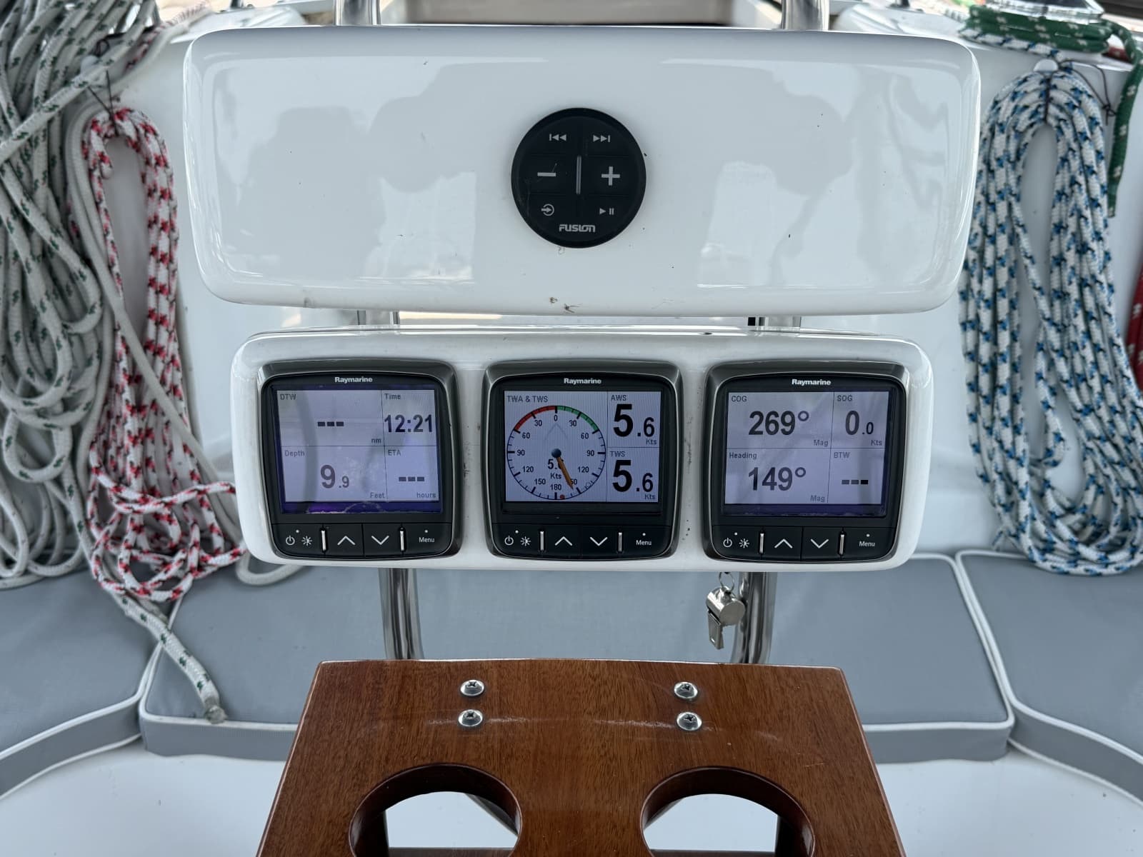 1995 Catalina 400 - Photo 10