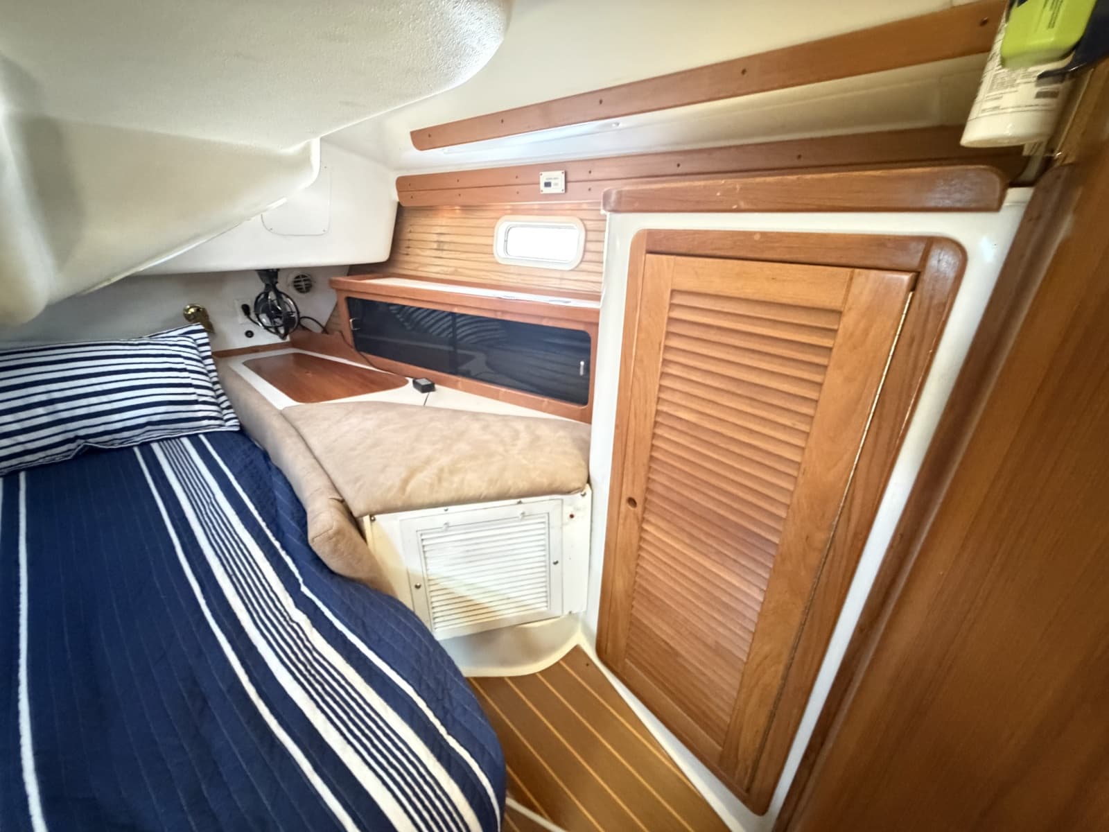 1995 Catalina 400 - Photo 34