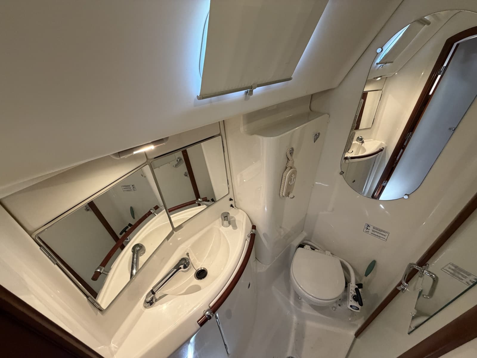 2006 Beneteau 423 - Photo 46