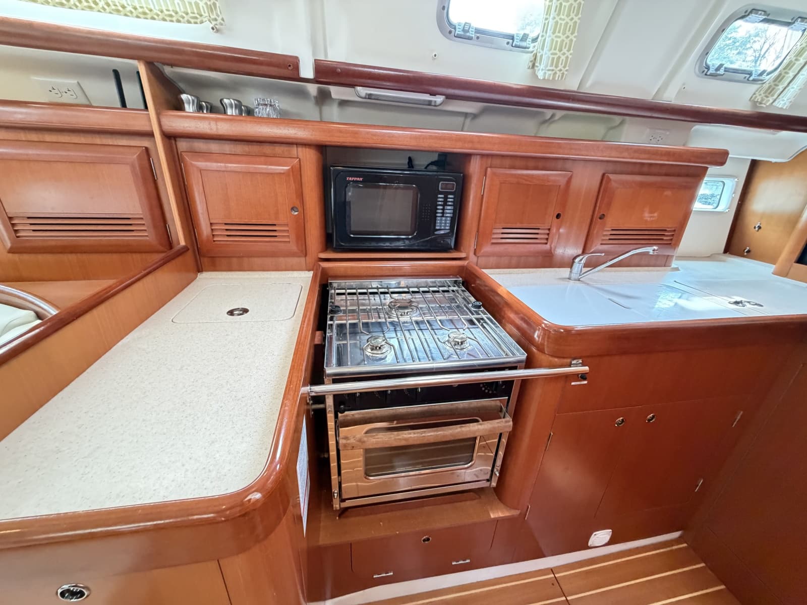 2007 Beneteau 423 - Photo 30