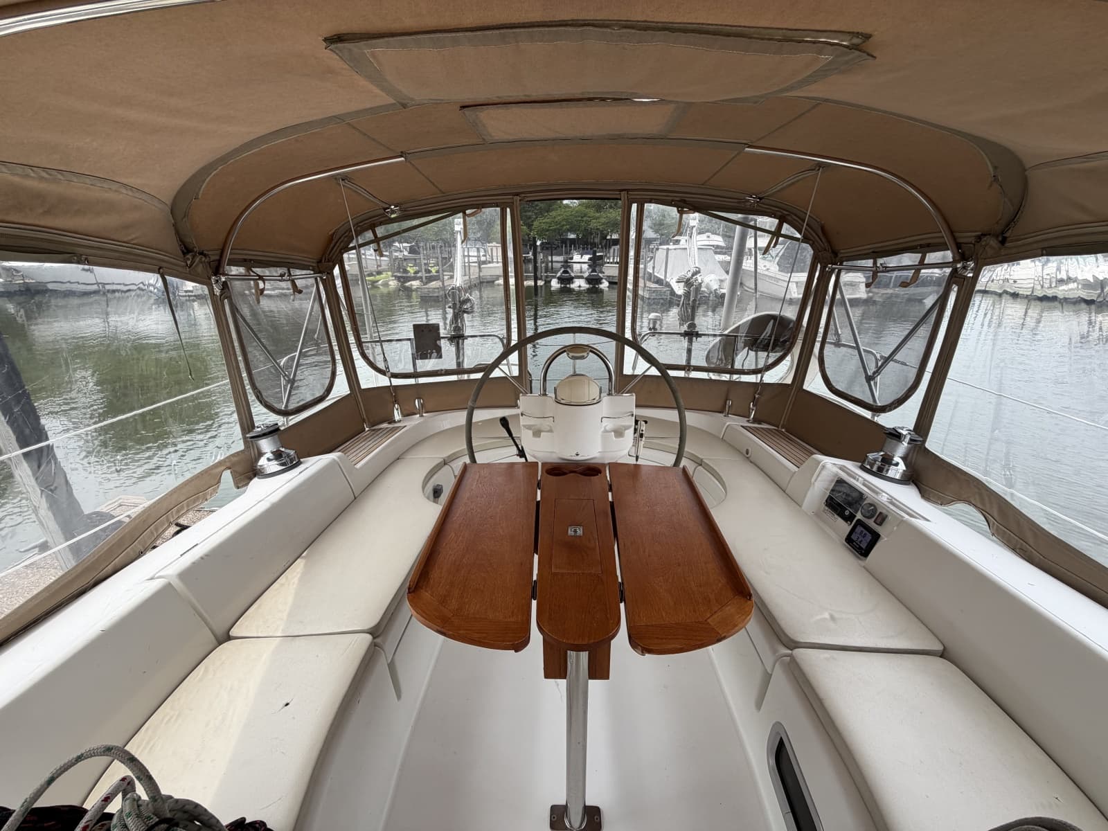 2007 Beneteau 423 - Photo 25