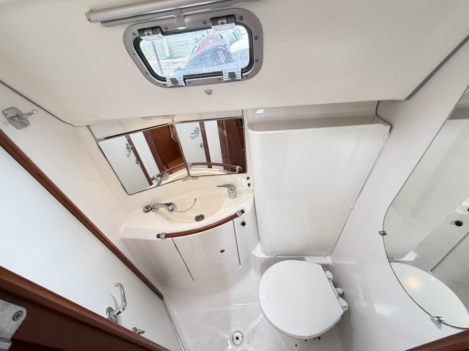 2007 Beneteau 423 - Photo 40