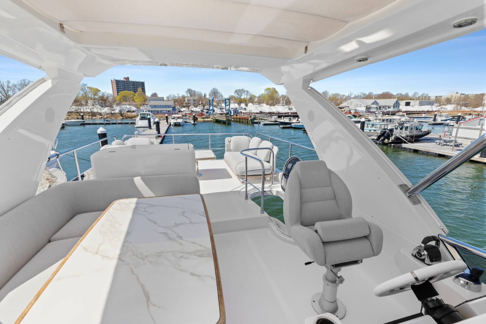2022 Azimut 50 FLYBRIDGE - Photo 31