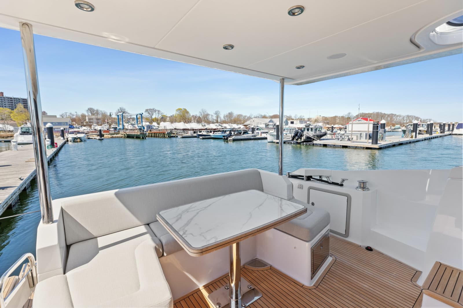2022 Azimut 50 FLYBRIDGE - Photo 12