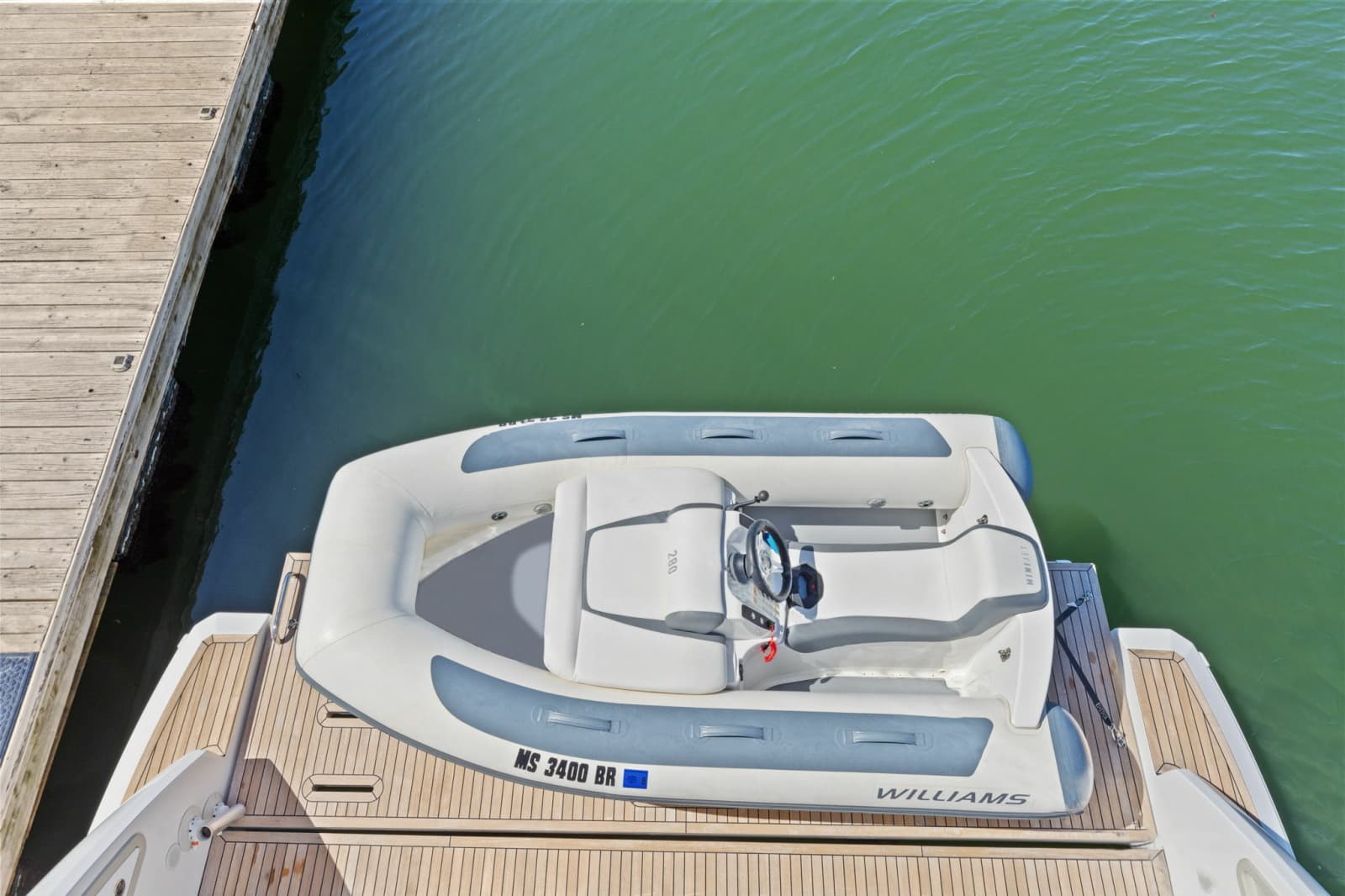 2022 Azimut 50 FLYBRIDGE - Photo 9