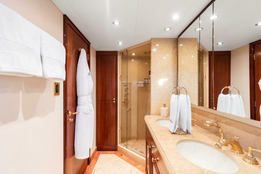 2010 Westport Superyacht - Photo 192
