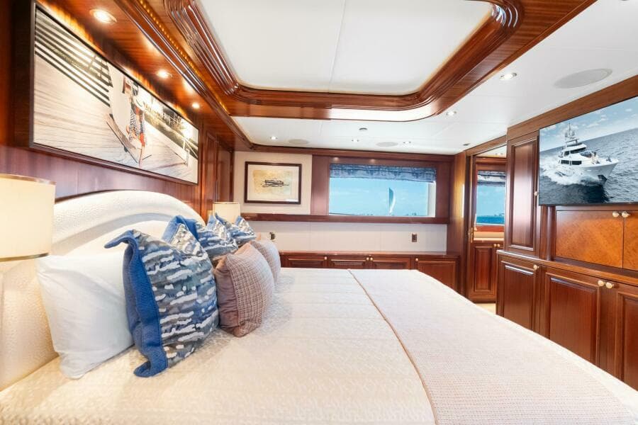 2010 Westport Superyacht - Photo 156