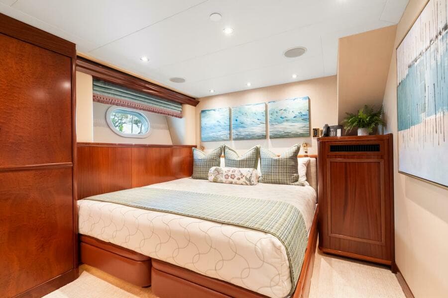 2010 Westport Superyacht - Photo 198