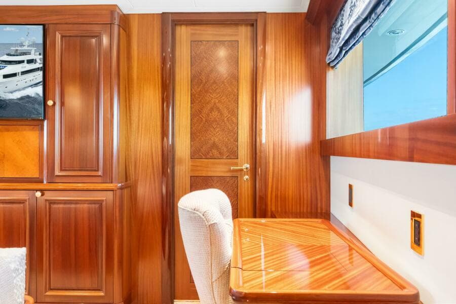 2010 Westport Superyacht - Photo 158