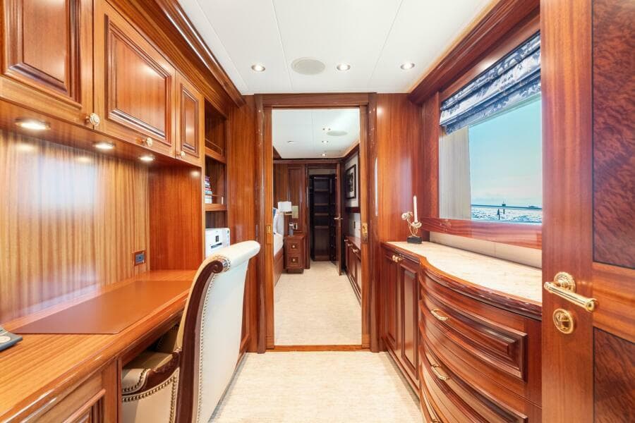 2010 Westport Superyacht - Photo 148