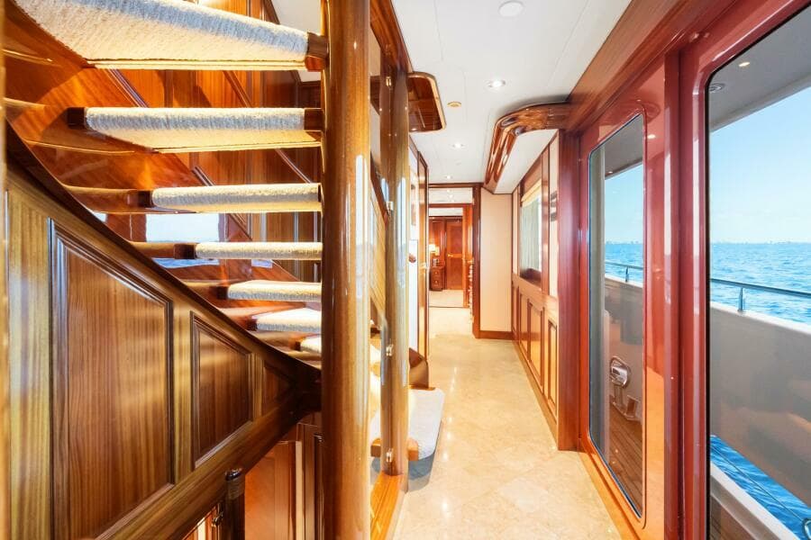 2010 Westport Superyacht - Photo 146