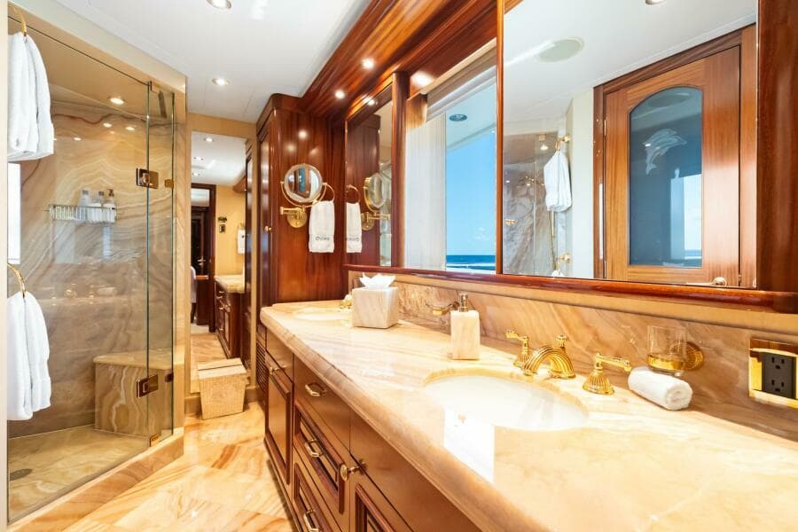 2010 Westport Superyacht - Photo 162