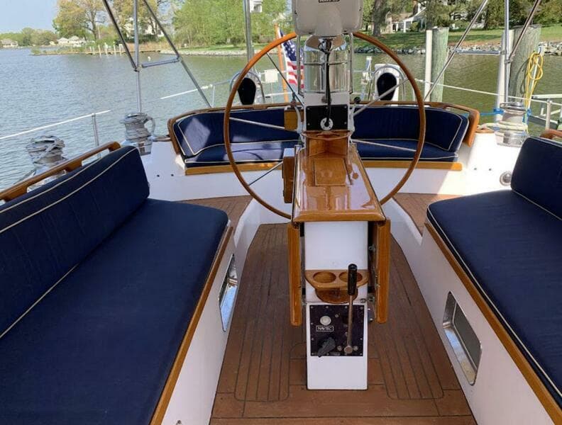 1987 Little Harbor 53 - Photo 12