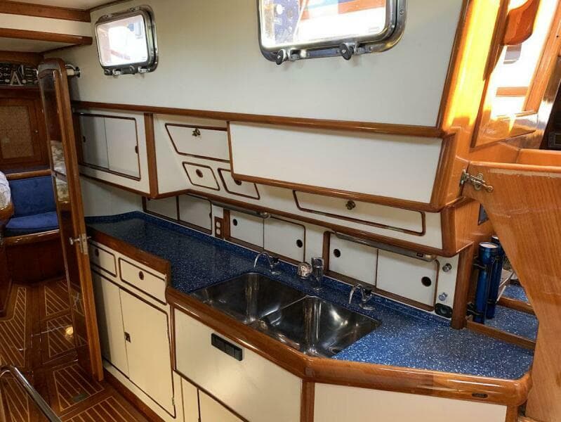 1987 Little Harbor 53 - Photo 36