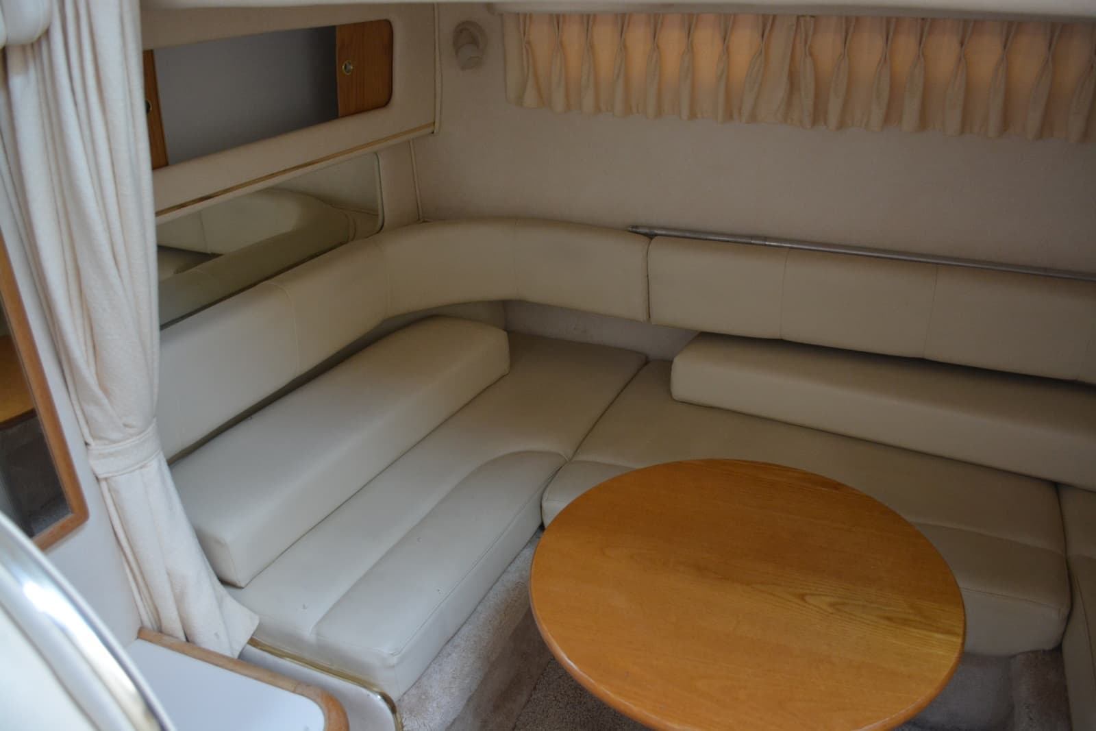 1999 Sea Ray 310 Sundancer - Photo 20