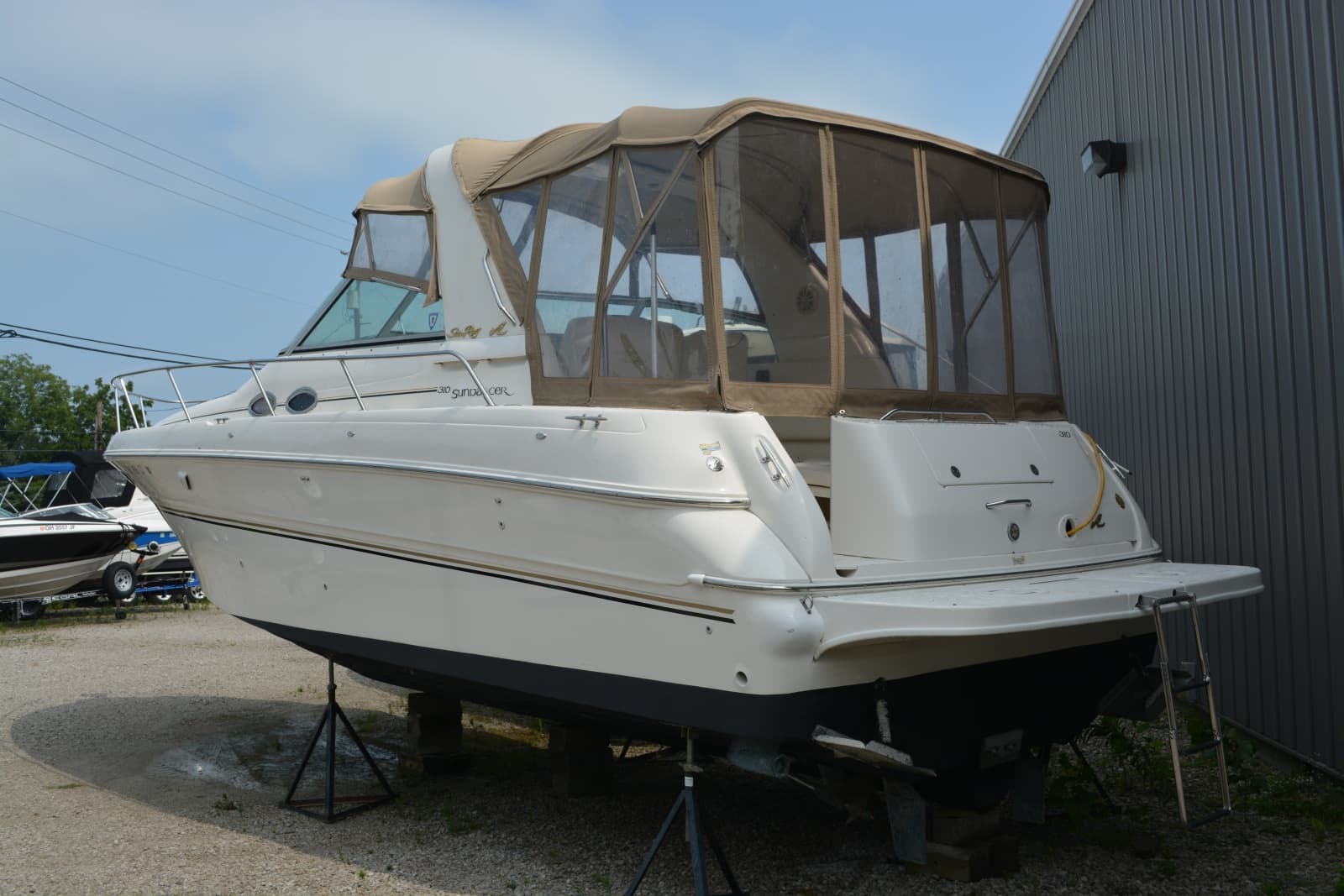 1999 Sea Ray 310 Sundancer - Photo 2