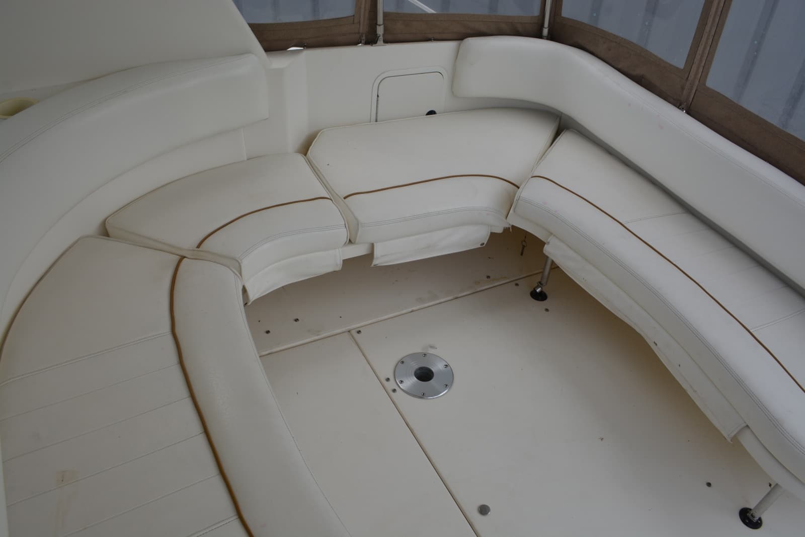 1999 Sea Ray 310 Sundancer - Photo 13