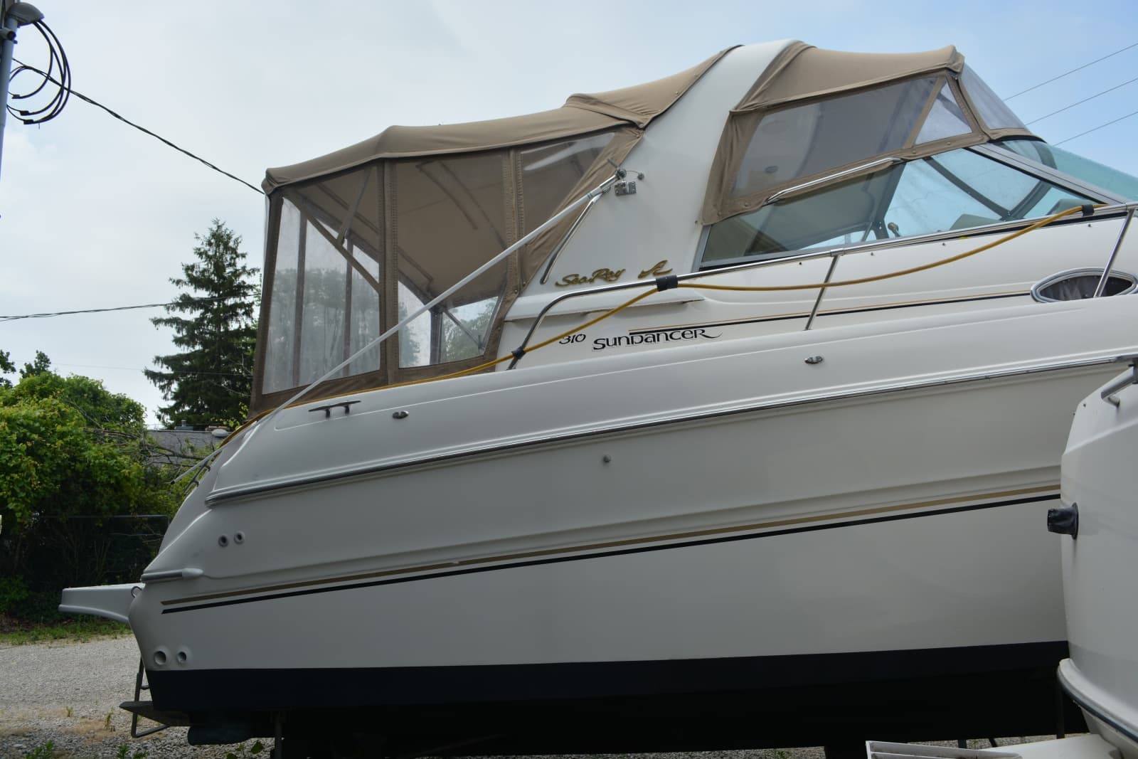 1999 Sea Ray 310 Sundancer - Photo 8