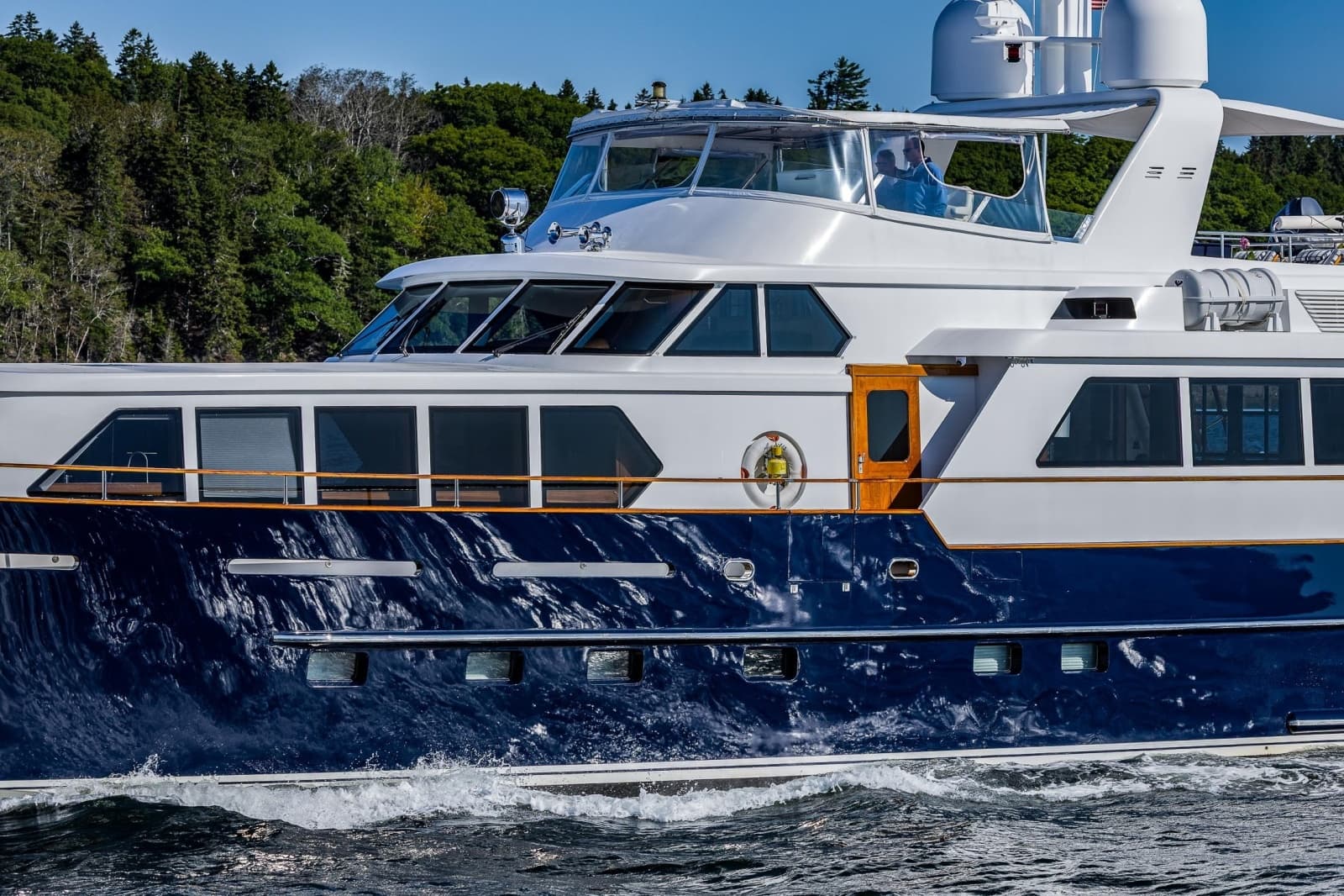 2004 Holland Jachtbouw Custom Raised Pilothouse Motor Yacht - Photo 7