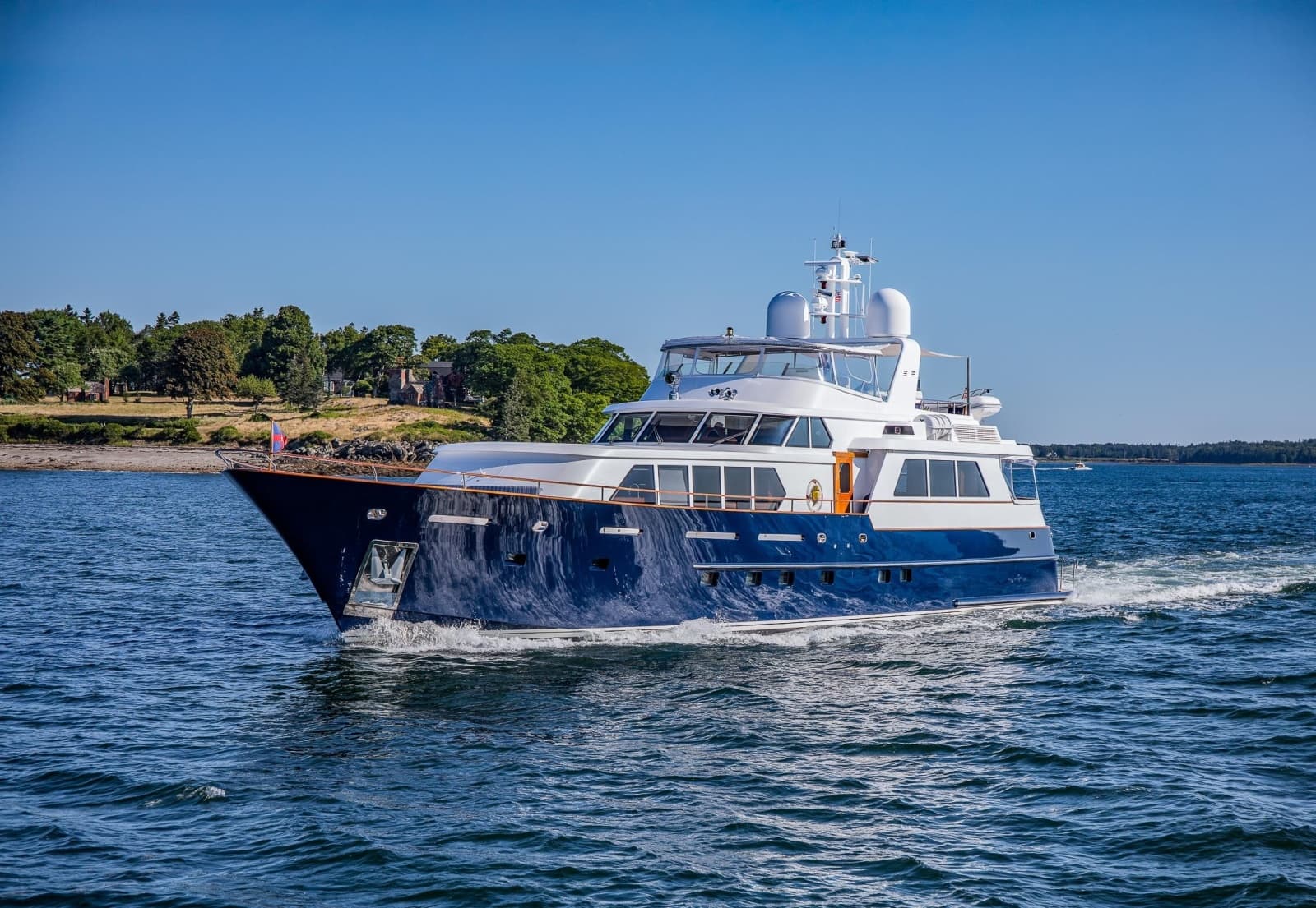 2004 Holland Jachtbouw Custom Raised Pilothouse Motor Yacht - Photo 6