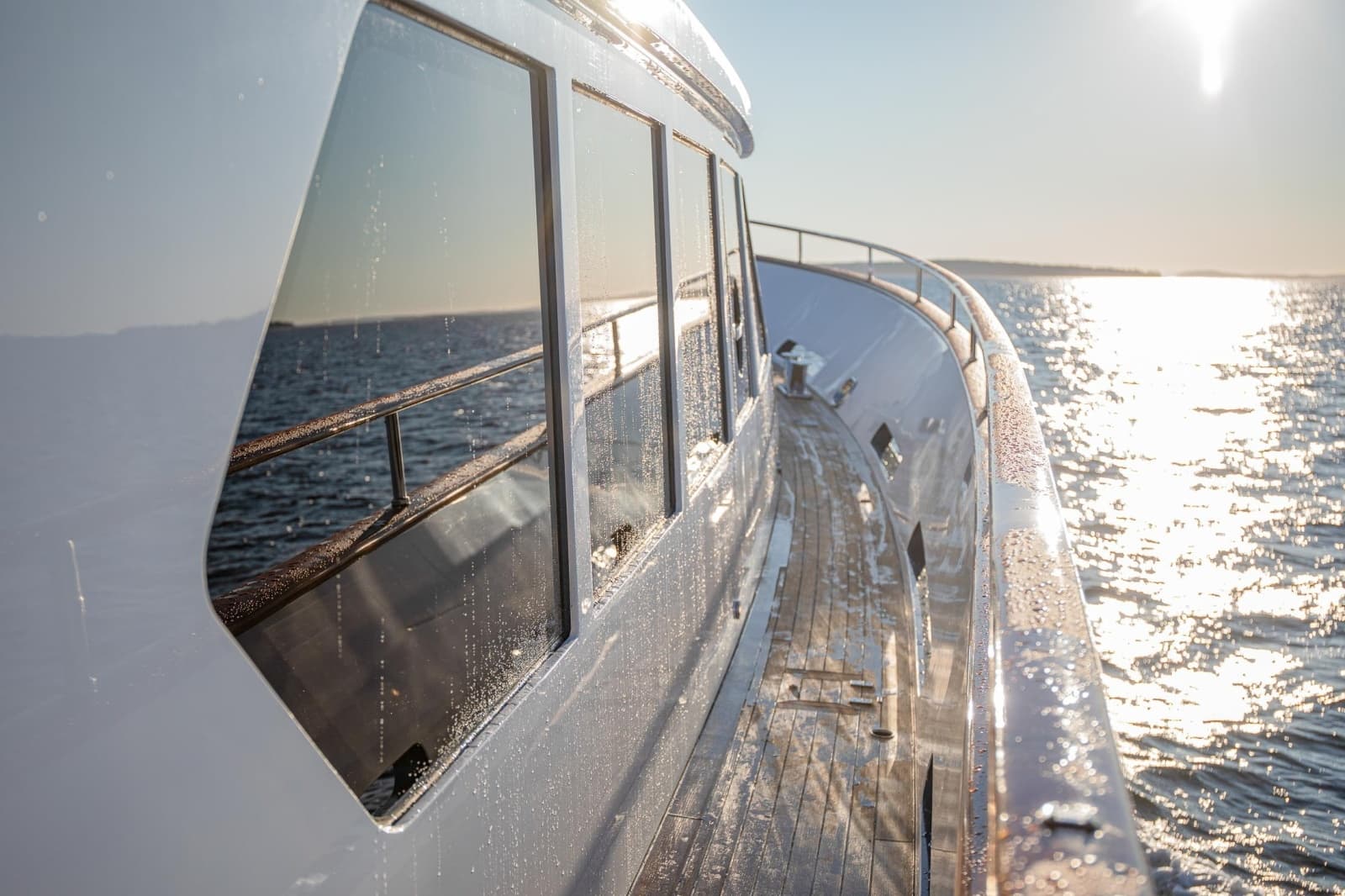 2004 Holland Jachtbouw Custom Raised Pilothouse Motor Yacht - Photo 16