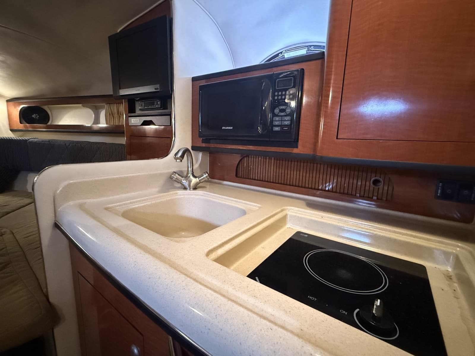 2005 Sea Ray Sundancer 280 - Photo 26