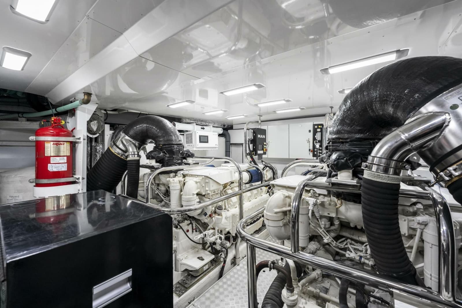 2018 Princess Y75 - Photo 68