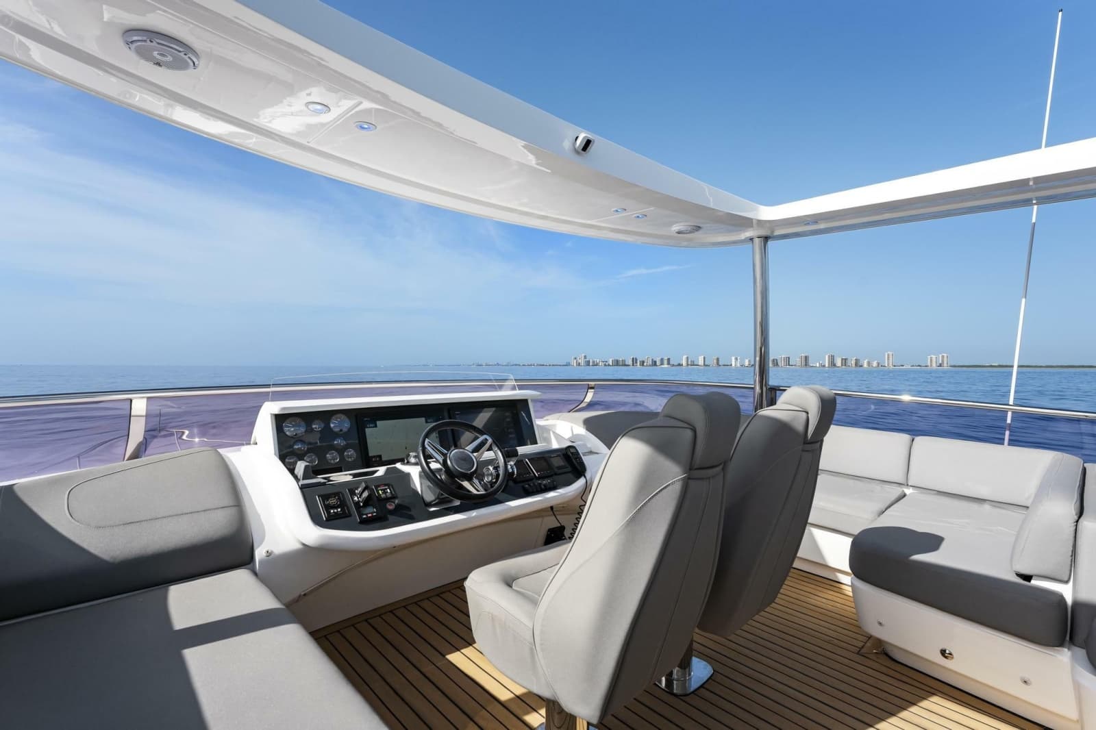 2018 Princess Y75 - Photo 54