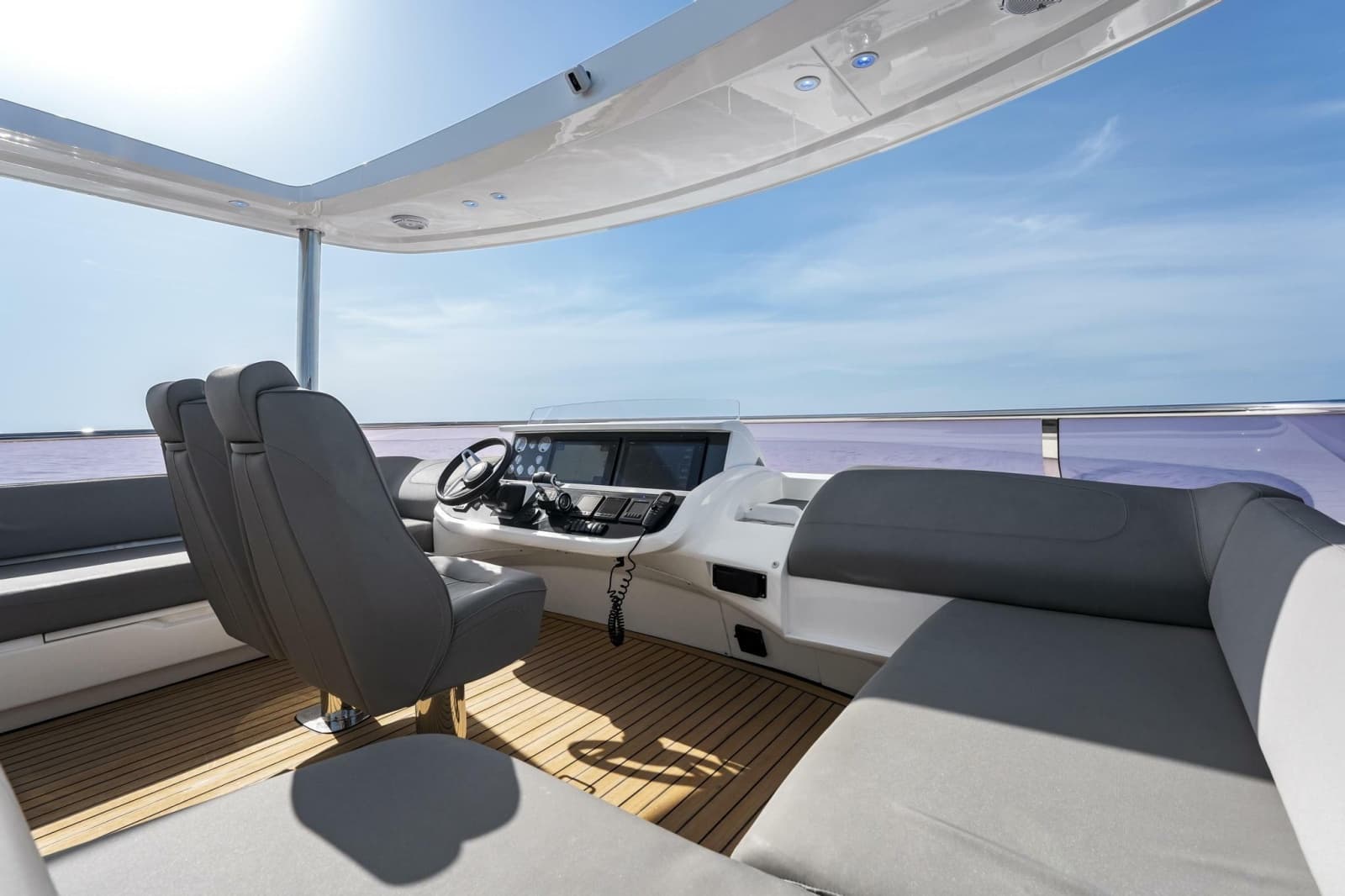 2018 Princess Y75 - Photo 52