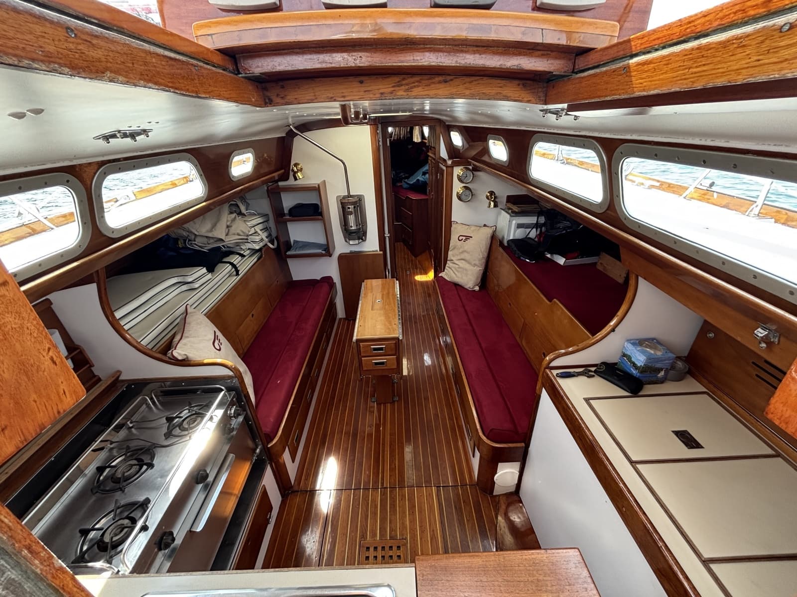 1974 Hinckley B-40 - Photo 20