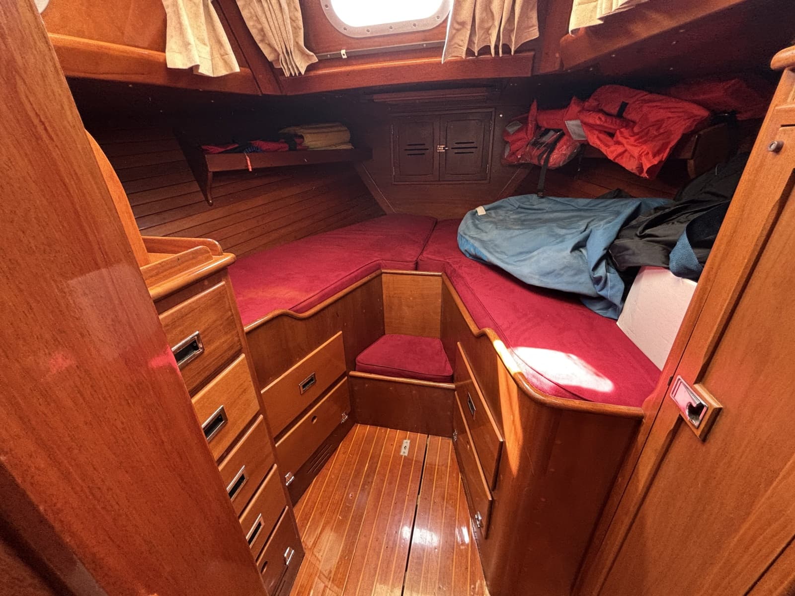 1974 Hinckley B-40 - Photo 35