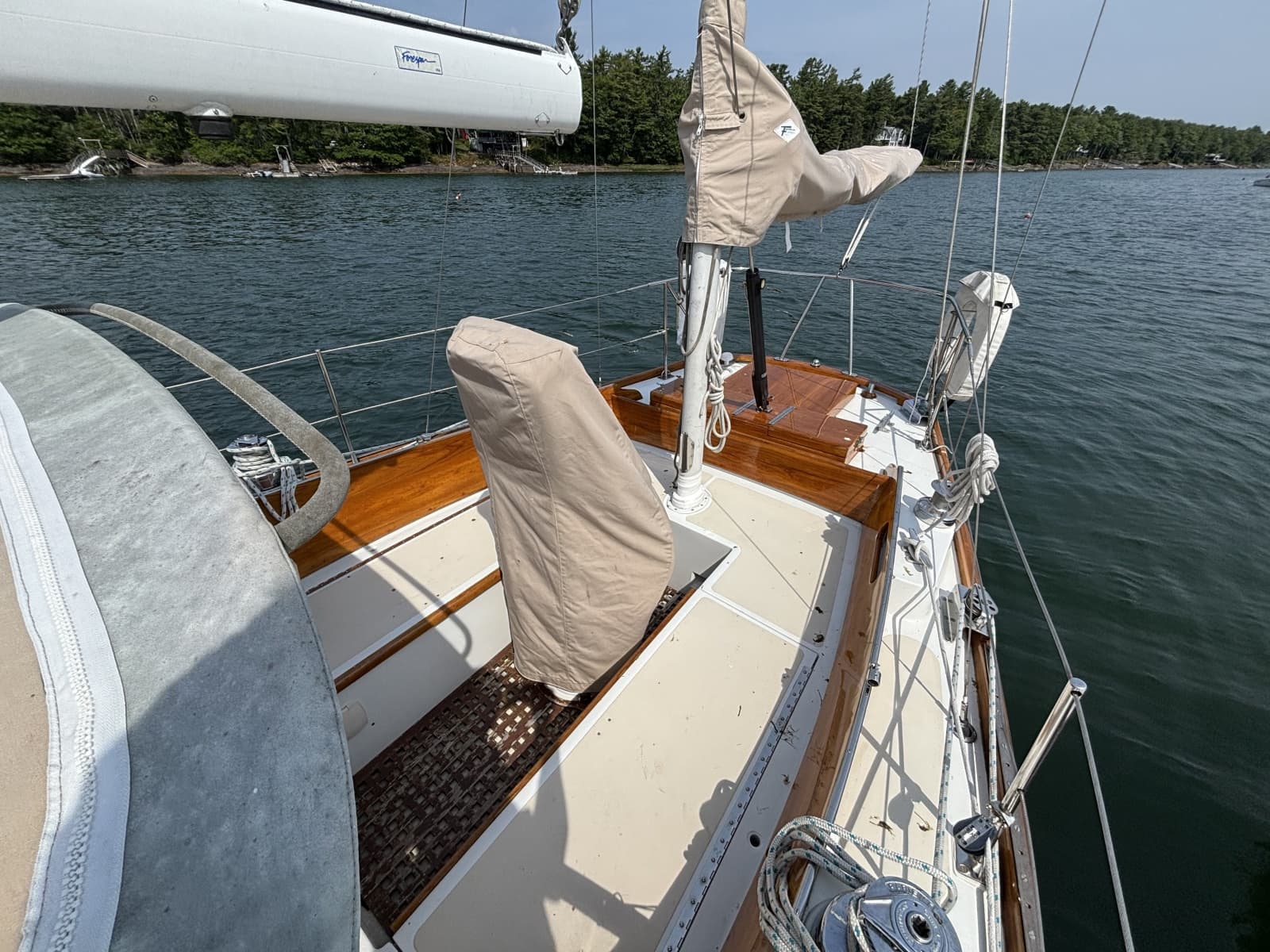 1974 Hinckley B-40 - Photo 11