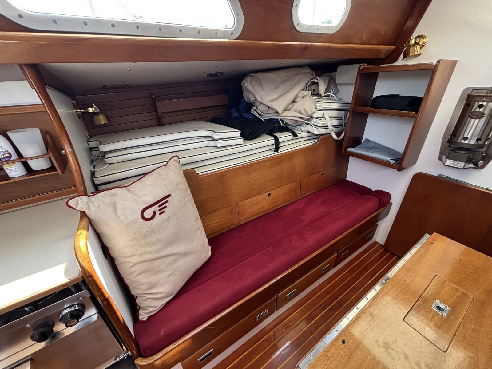 1974 Hinckley B-40 - Photo 24