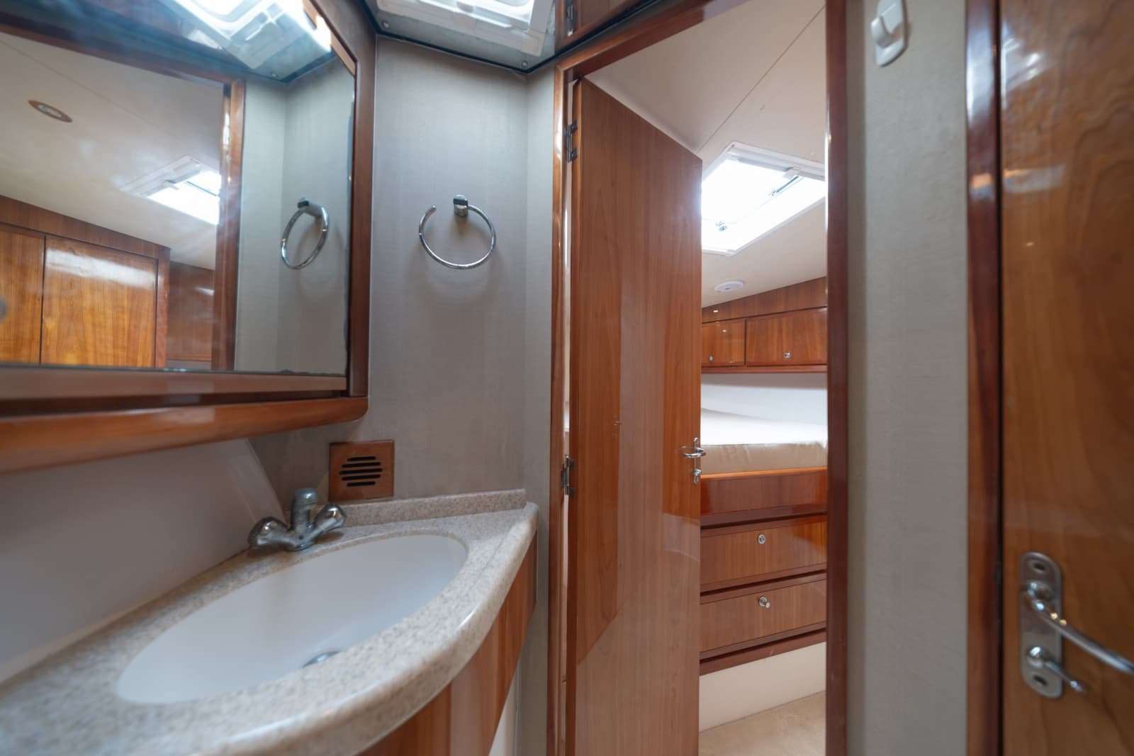 2003 Bertram 390 Convertible - Photo 17