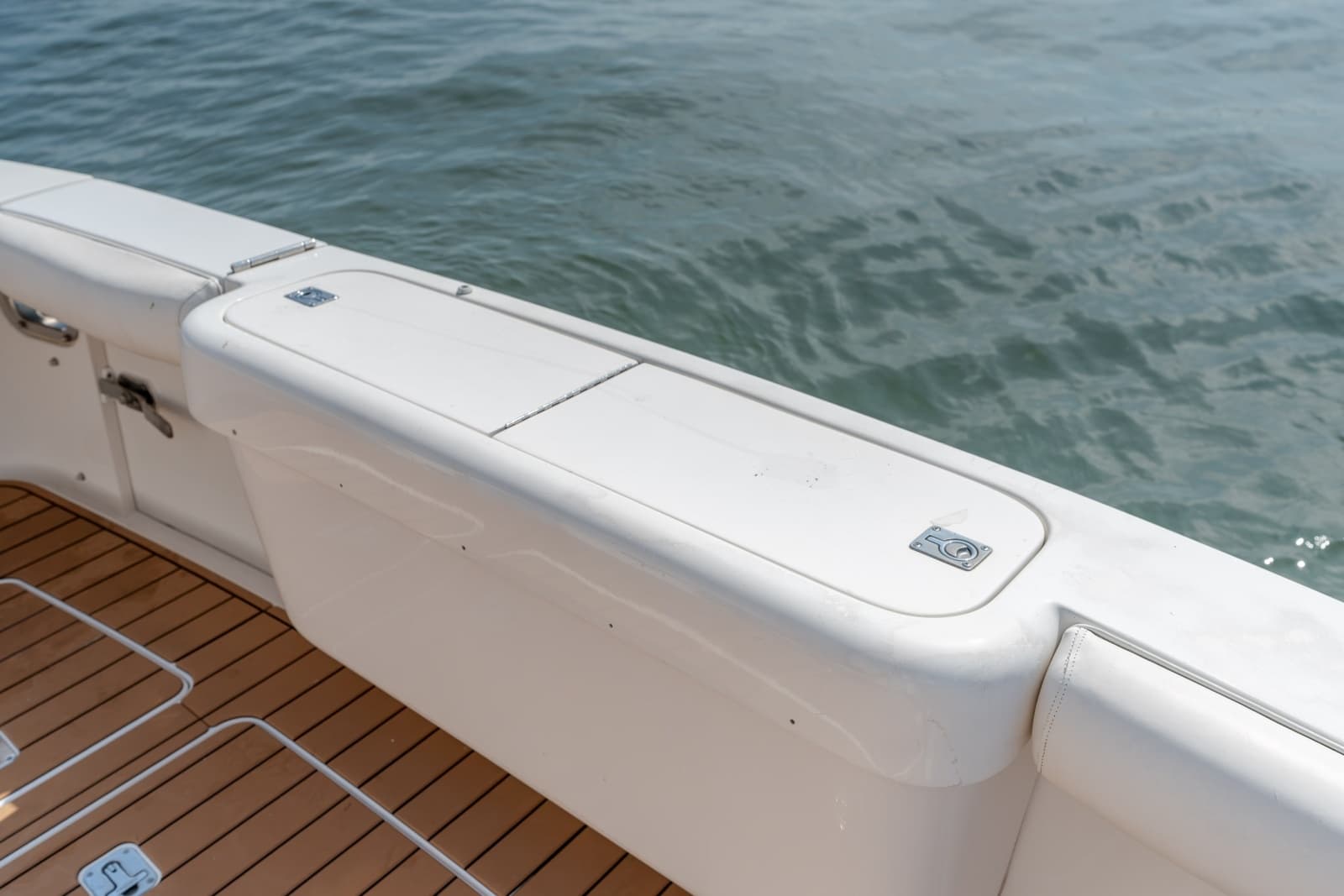 2003 Bertram 390 Convertible - Photo 34