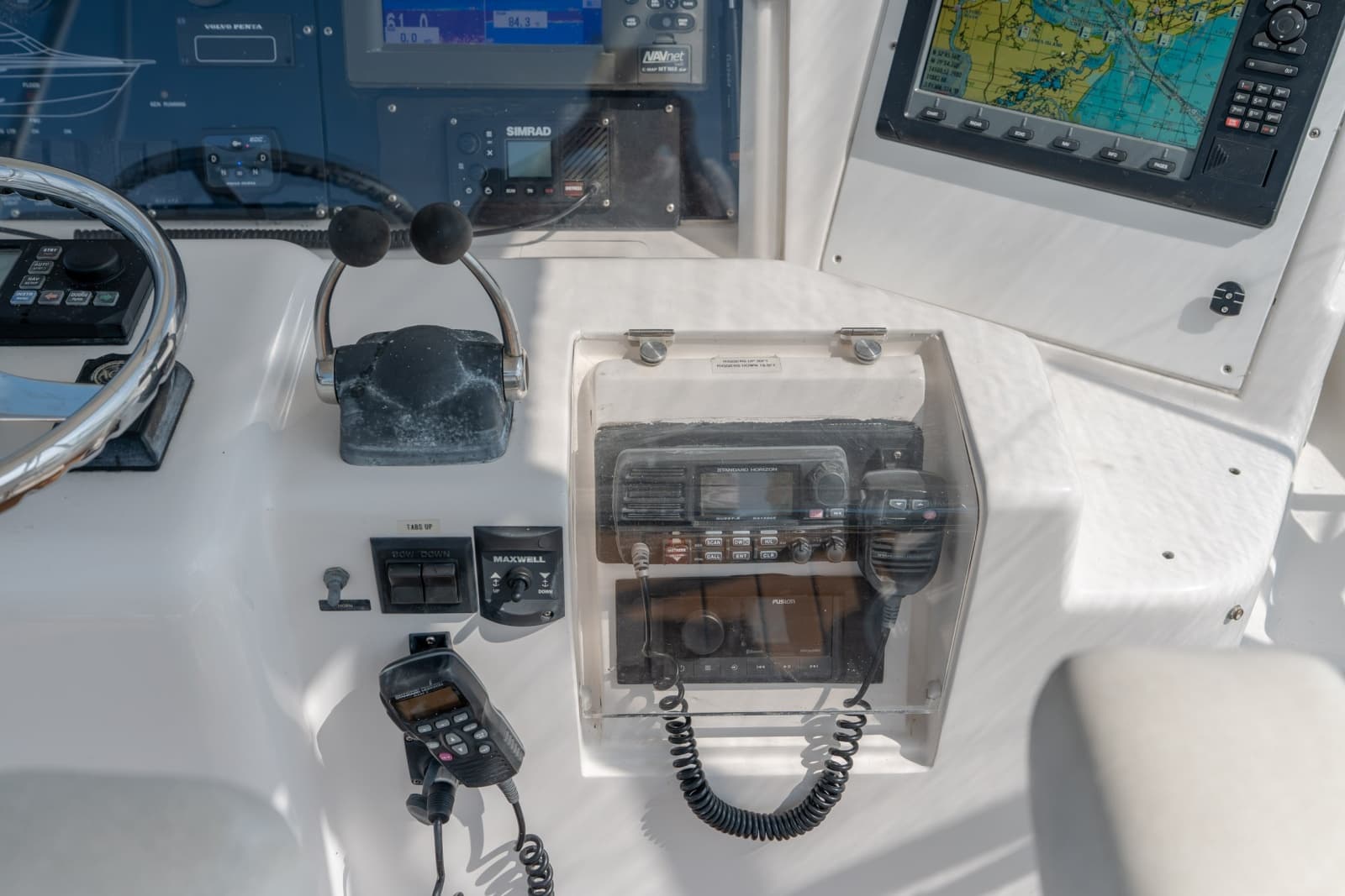 2003 Bertram 390 Convertible - Photo 40