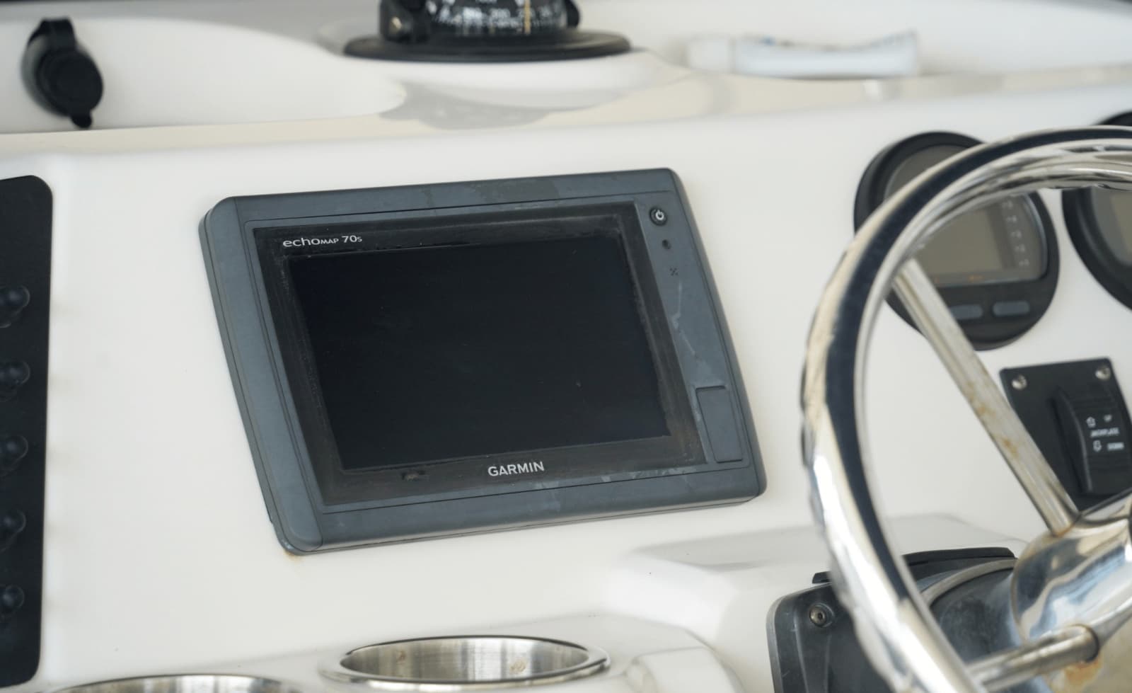 2014 Robalo Cayman 206 - Photo 16